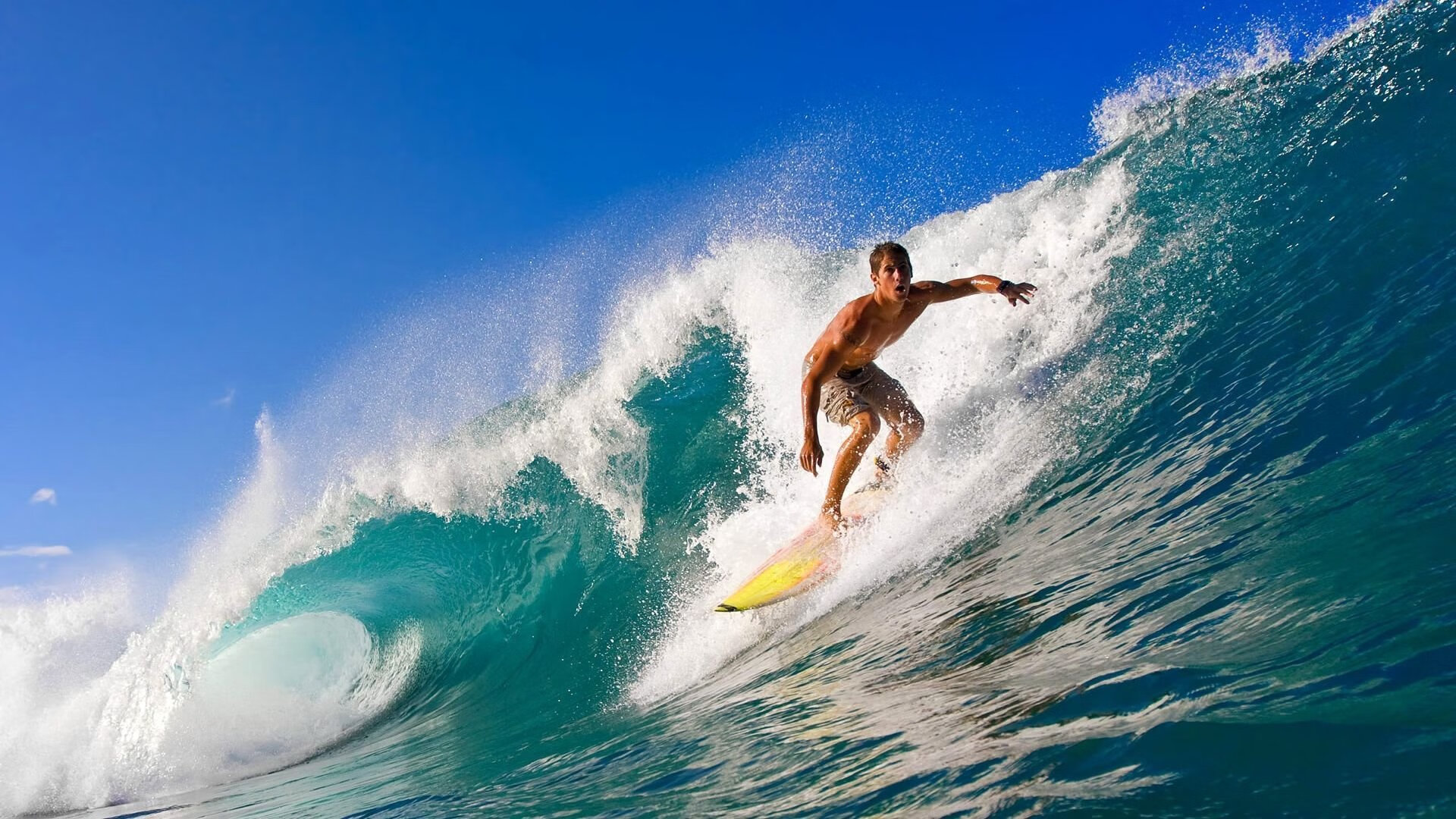 kering.com-托桑·埃夫布奥姆万成为NBA国际化象征，埃托奥与布冯相视一笑